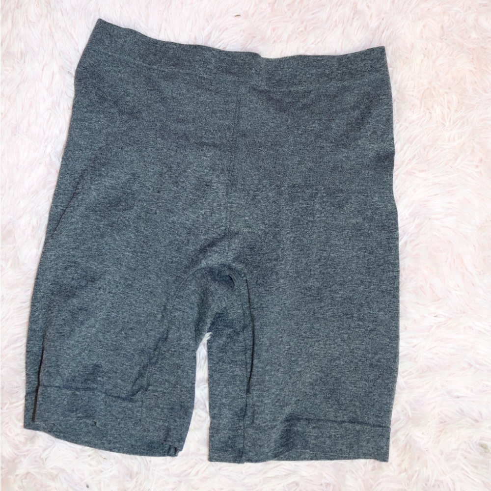 Skinnygirl shape wear shorts